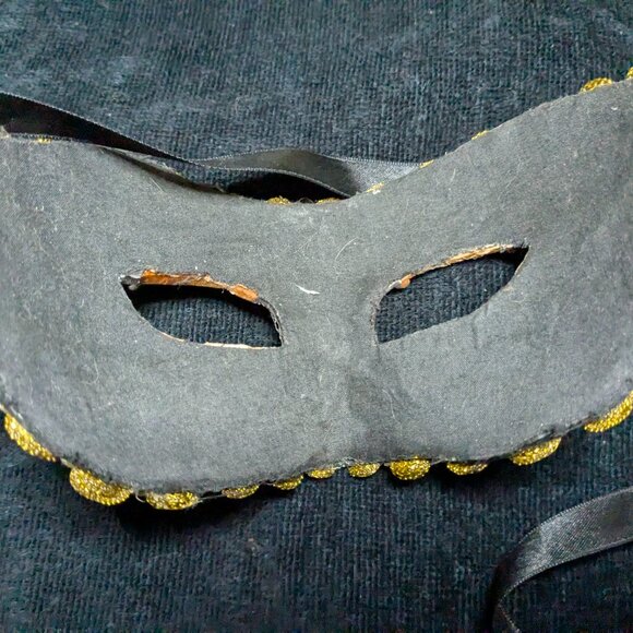 MASQUERADE MASK - MULTIPLE SIZE AND COLORS AND DESIGNES - Picture 8 of 15